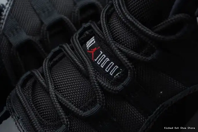 Kick Theory Bred Air 11 (2012) Jordan Retro 378037-010 0504